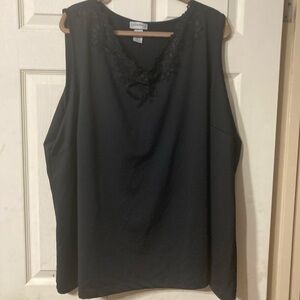 Catherines Black Sleeveless Scoop Neck Tank